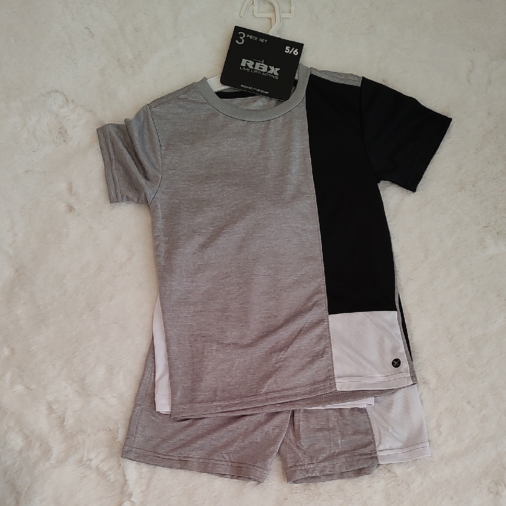 RBX Youth Gray and Black Colorblock Set